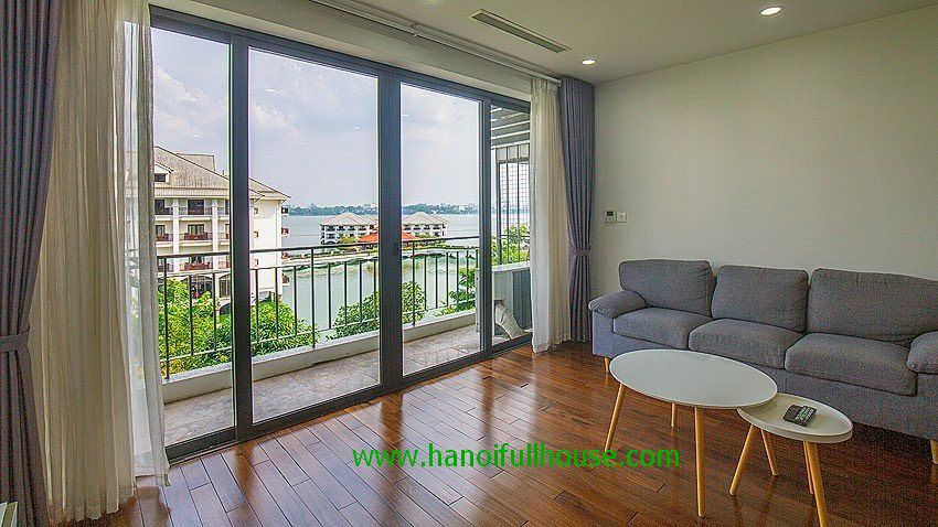 Modern 2 bedroom apartment with lake view on Tu Hoa str